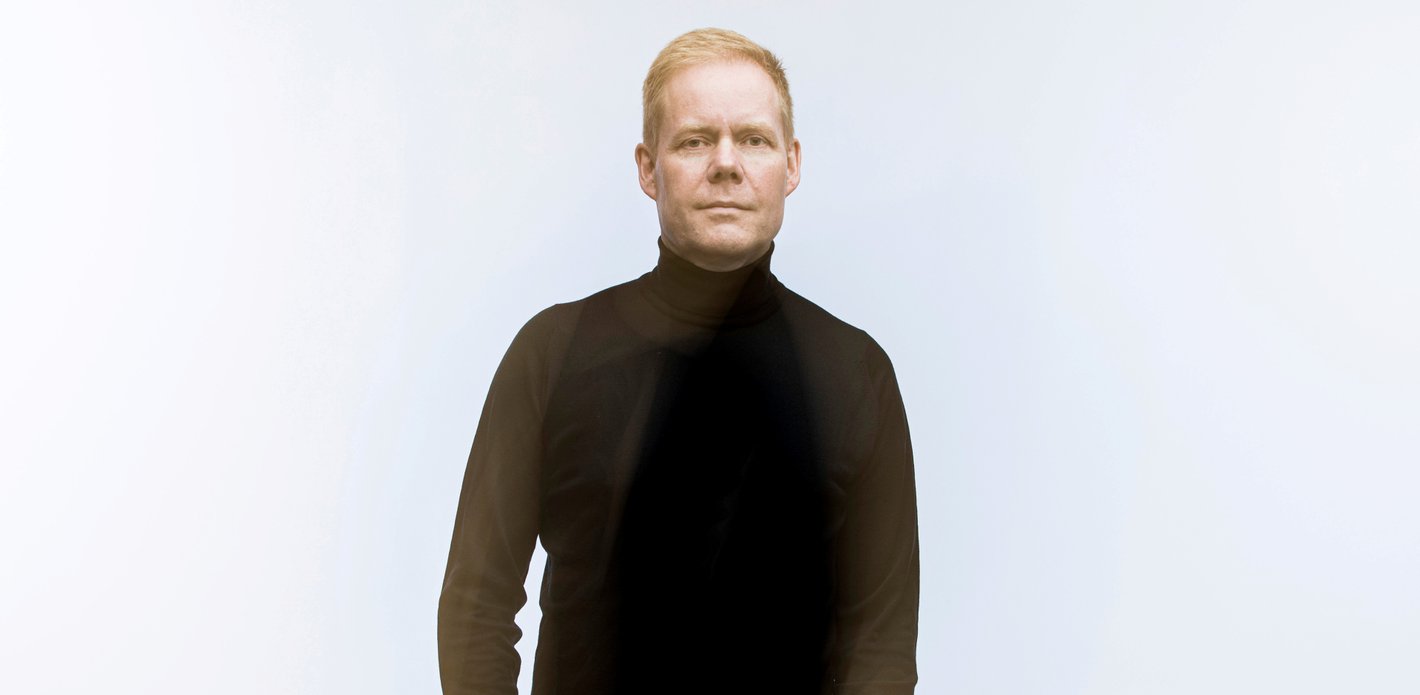 max_richter_c_mike_terry_1.jpg__1420x695_q85_crop_subject_location-978320_subsampling-2